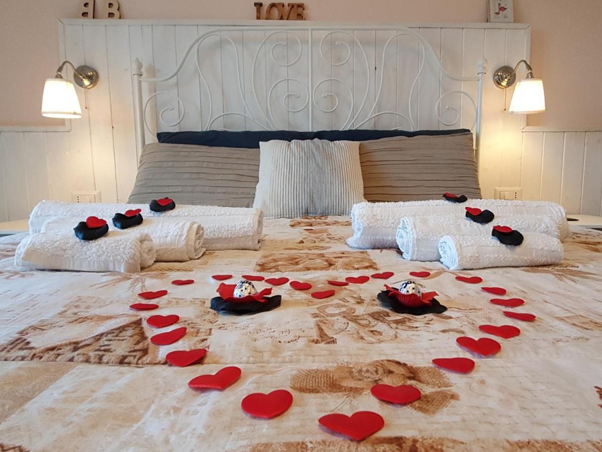 B&B Irnum Salerno Bagian luar foto