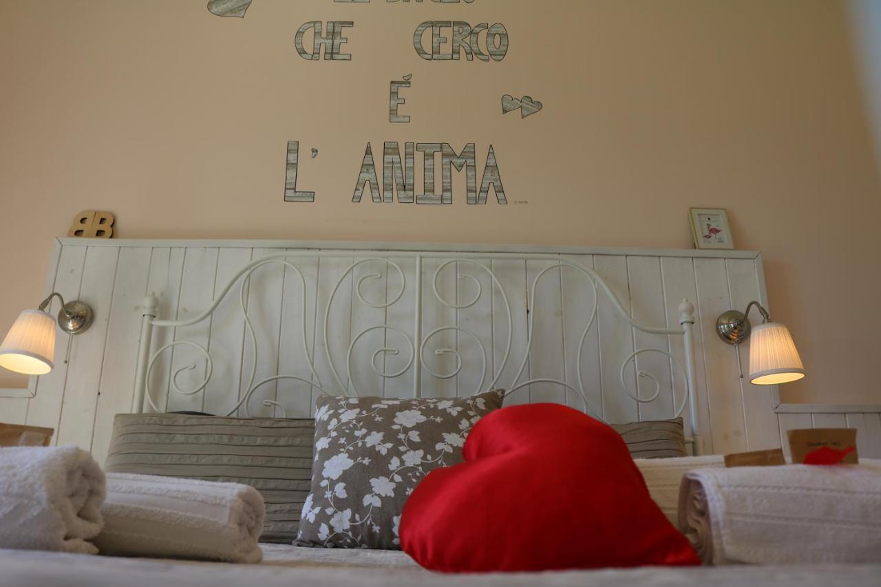 B&B Irnum Salerno Bagian luar foto