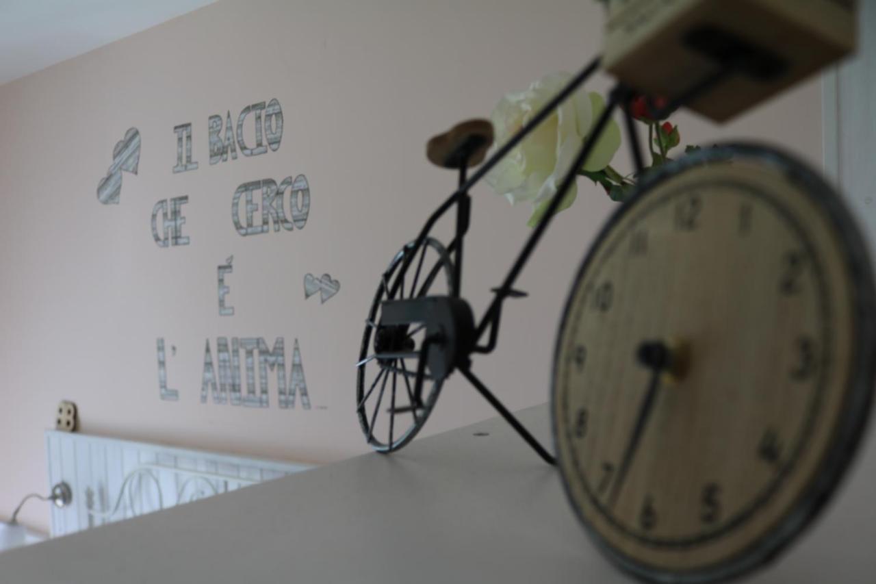 B&B Irnum Salerno Bagian luar foto